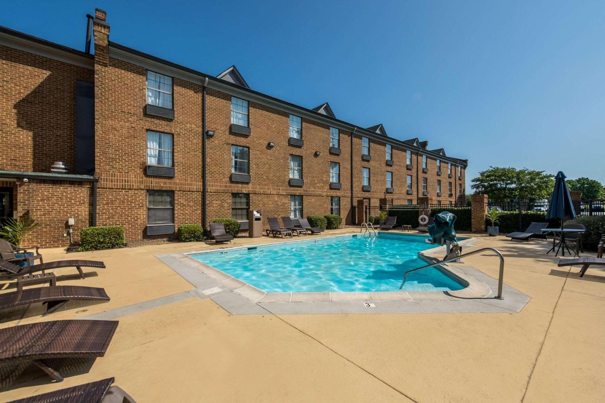 Comfort Inn Newport News - Hampton I-64 Extérieur photo